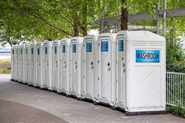 Portable Toilet Options We Offer in Glenvar Heights, FL